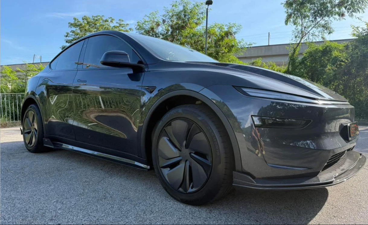 Dry Carbon Fiber Front Lip V2 - Tesla Model Y Juniper 2025 2026