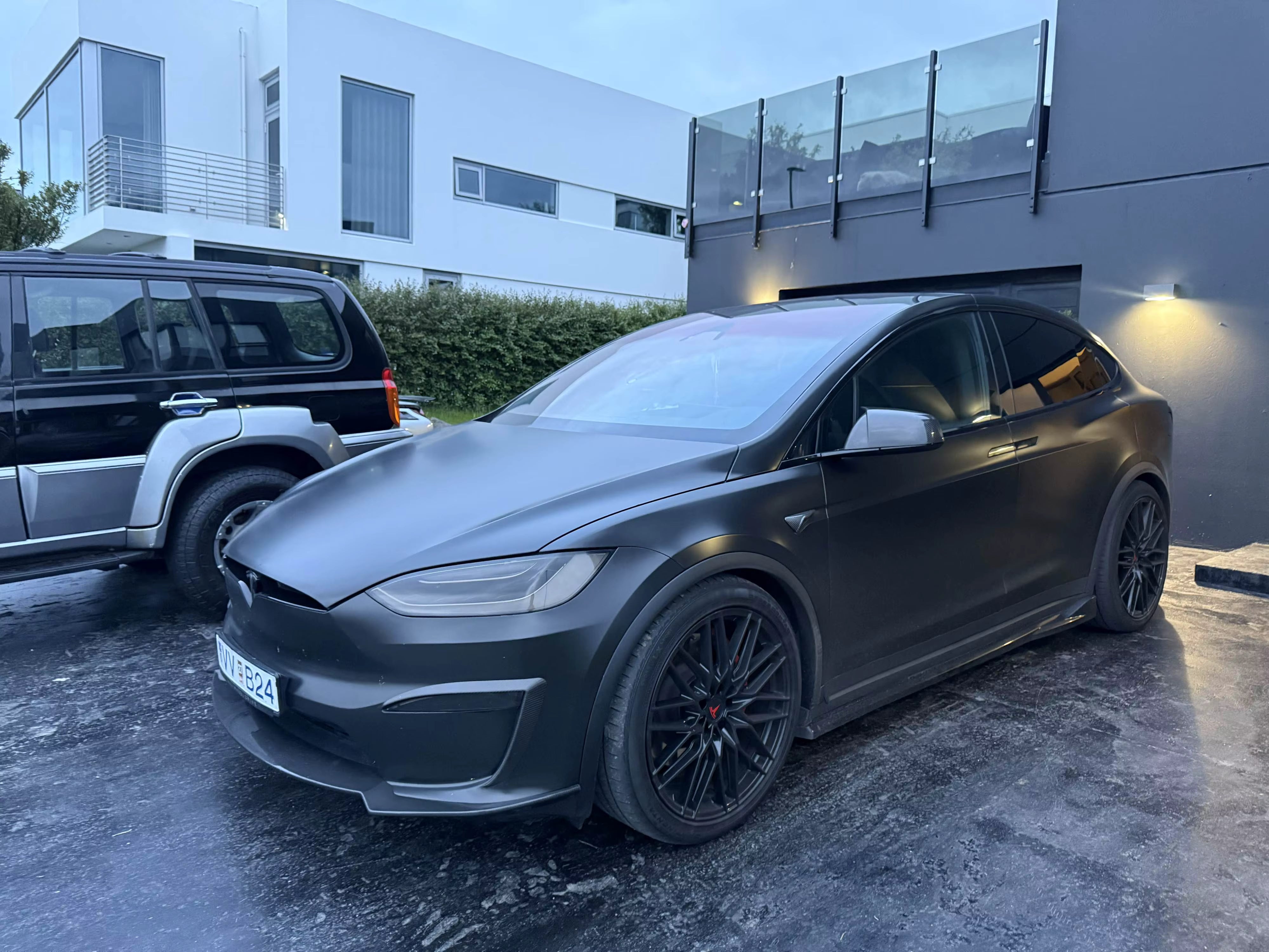 Carbon Fiber Front Lip - Tesla Model X