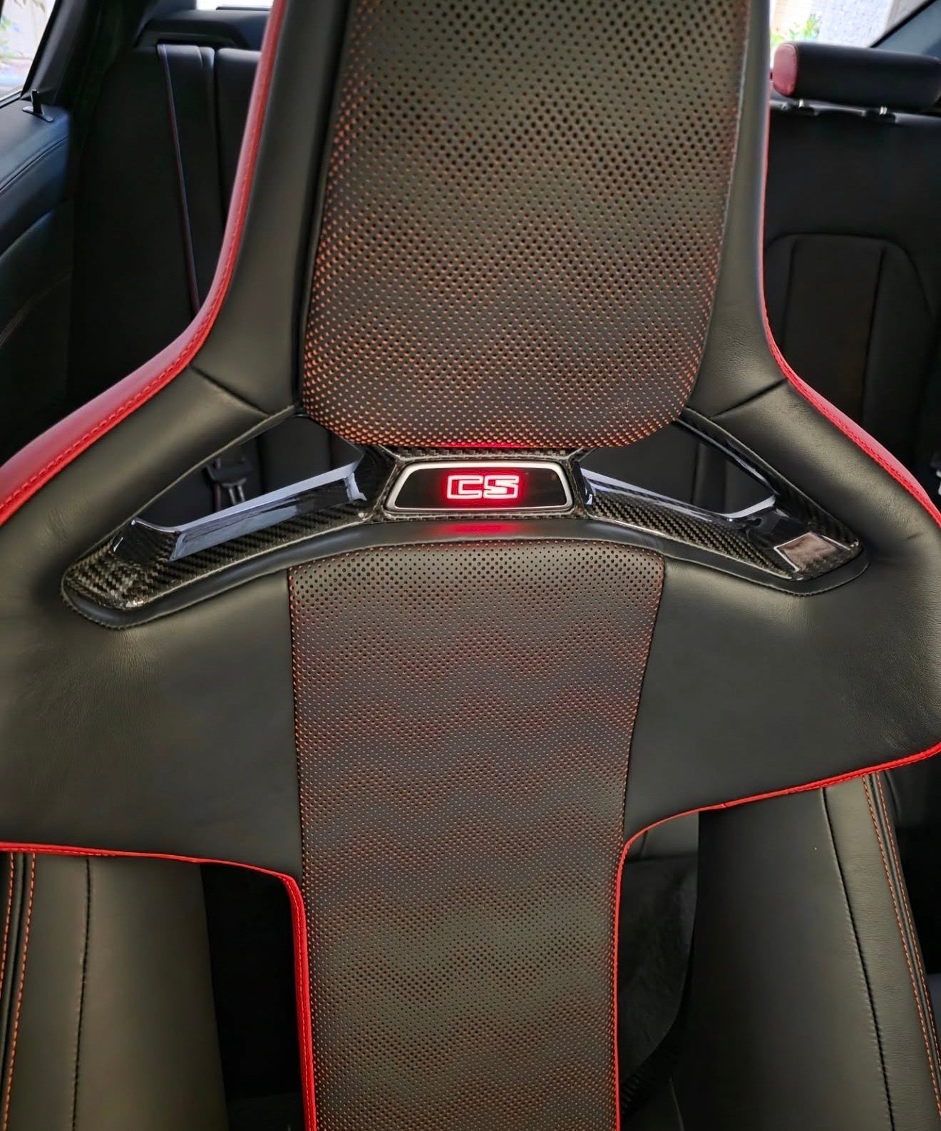 Carbon Fiber Seat Center trim Cover - BMW G80 G81 M3 /G82 G83 M4 /G87 M2