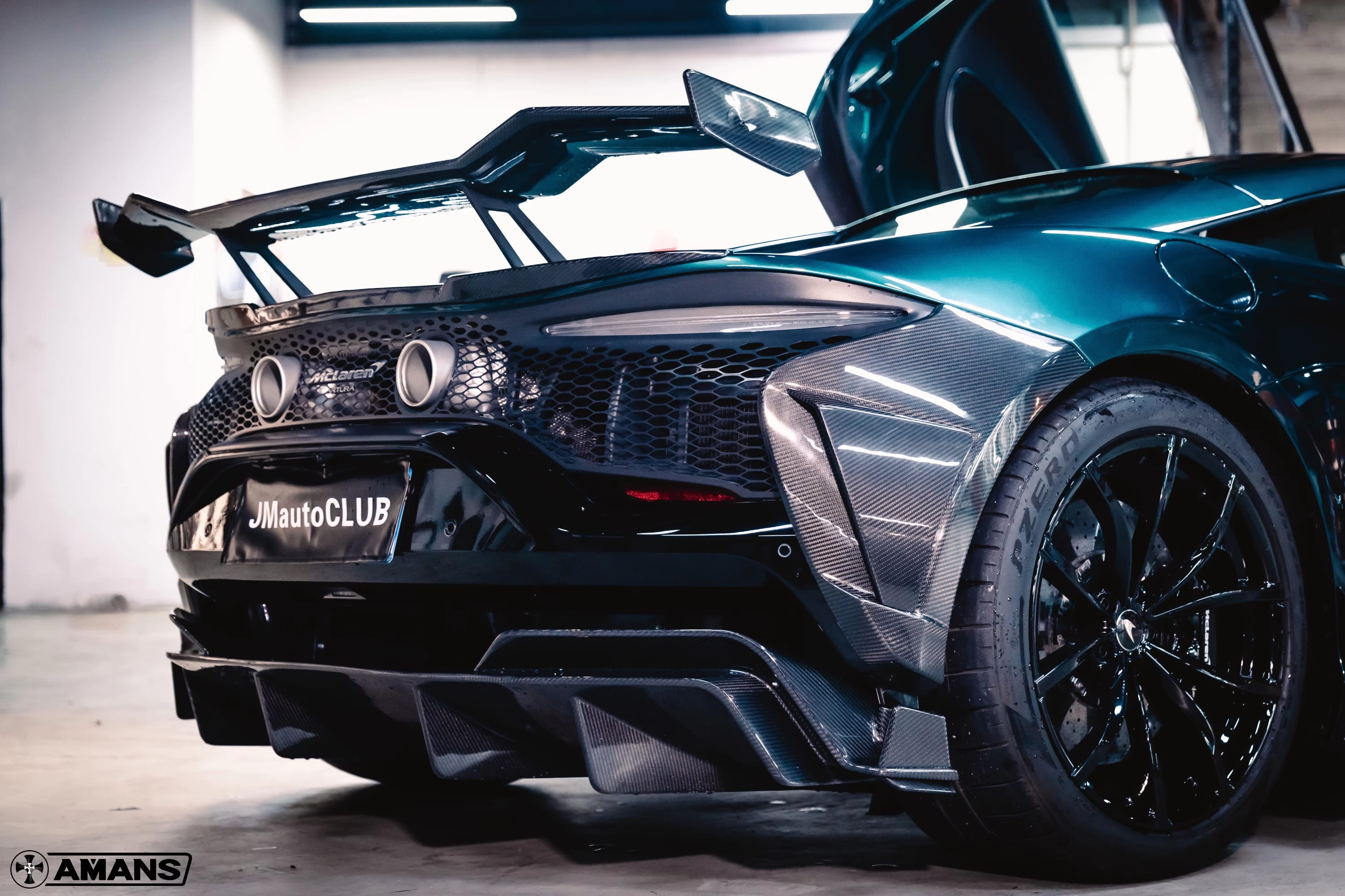 McLaren Artura Artisan AL Carbon Fiber Full Aero Kit