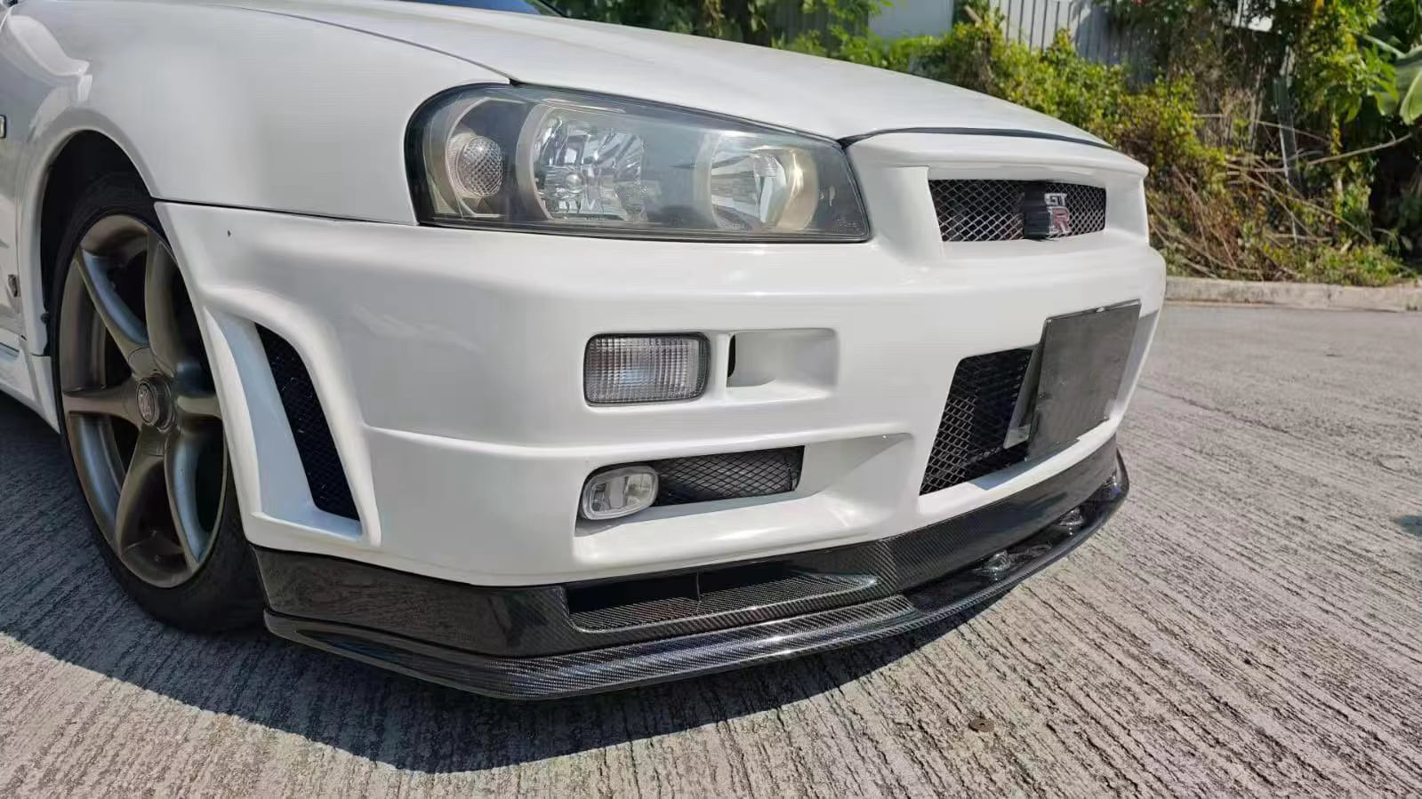 Carbon Fiber Front Lip V2 - Nissan R34 GTR