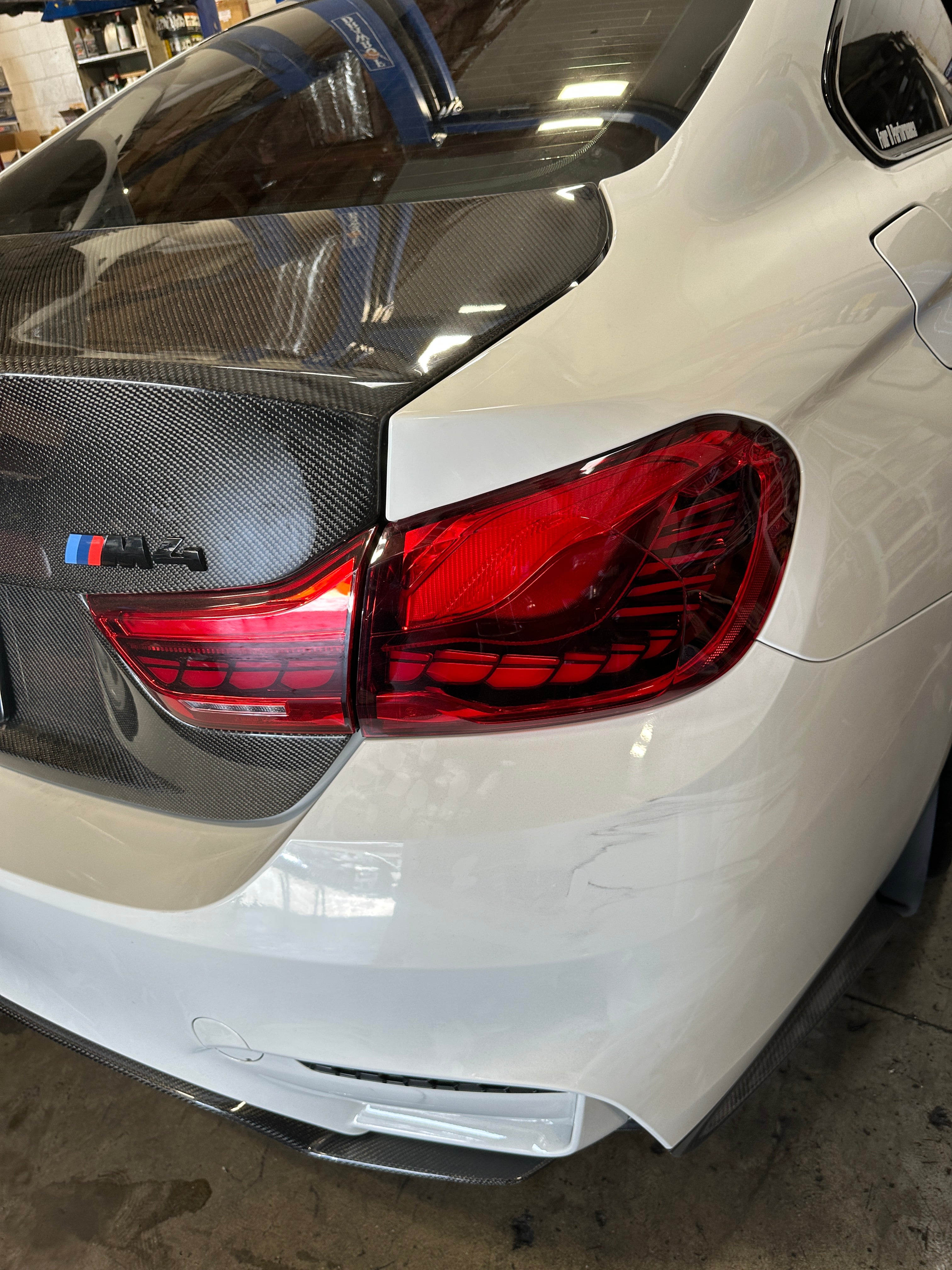 CSL Style Carbon Fiber Rear Trunk - BMW F82 M4