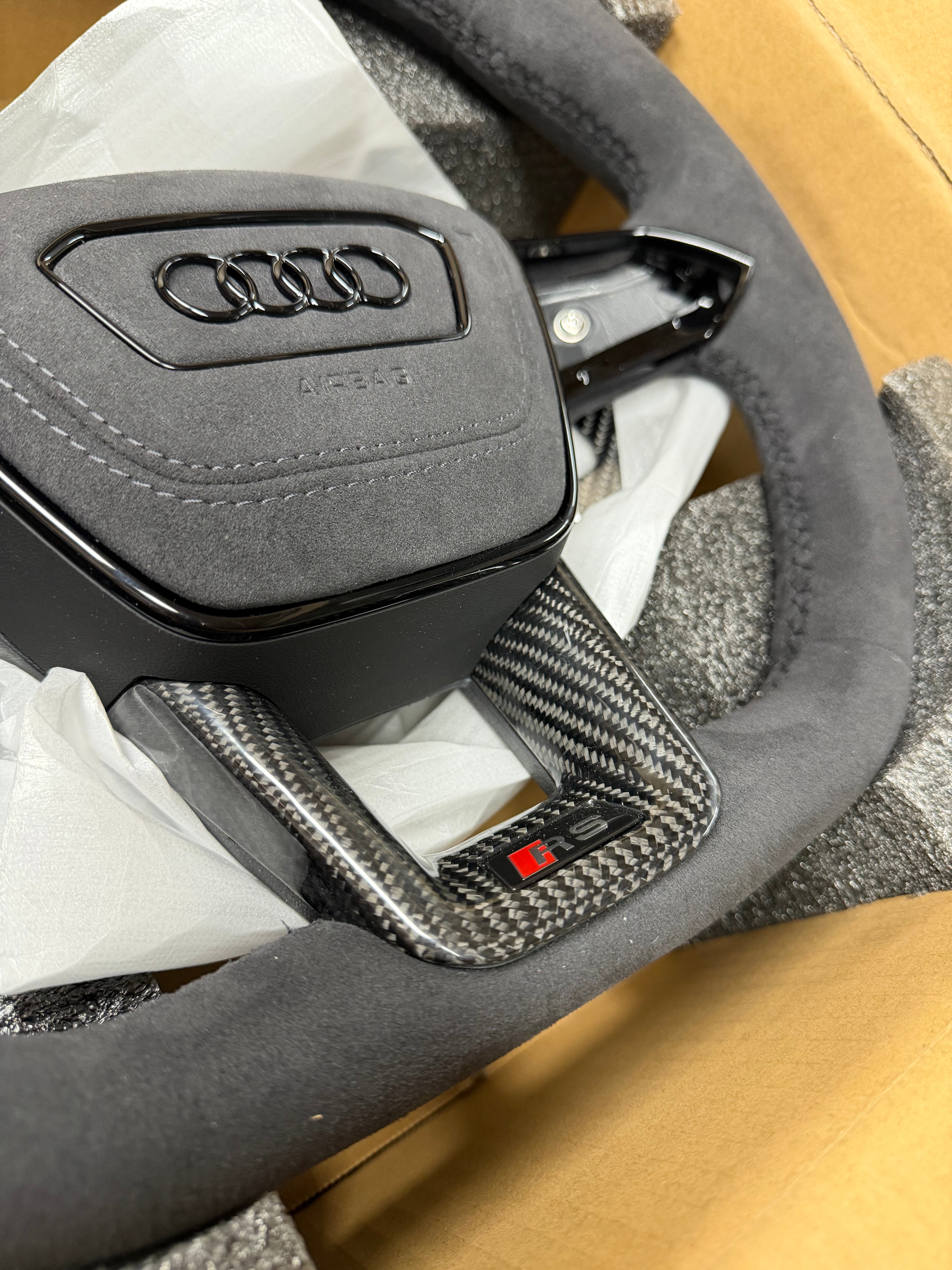 Prebuilt Custom Carbon Fiber Steering wheel for Audi RS6 RS7, A6/S6, A7/S7, S8, and Q8/SQ8/RSQ8 2019-2024