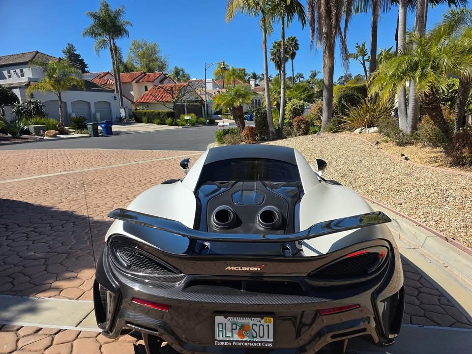 Full Carbon Fiber 600LT Conversion Body Kit for McLaren 540C / 570S / 570GT