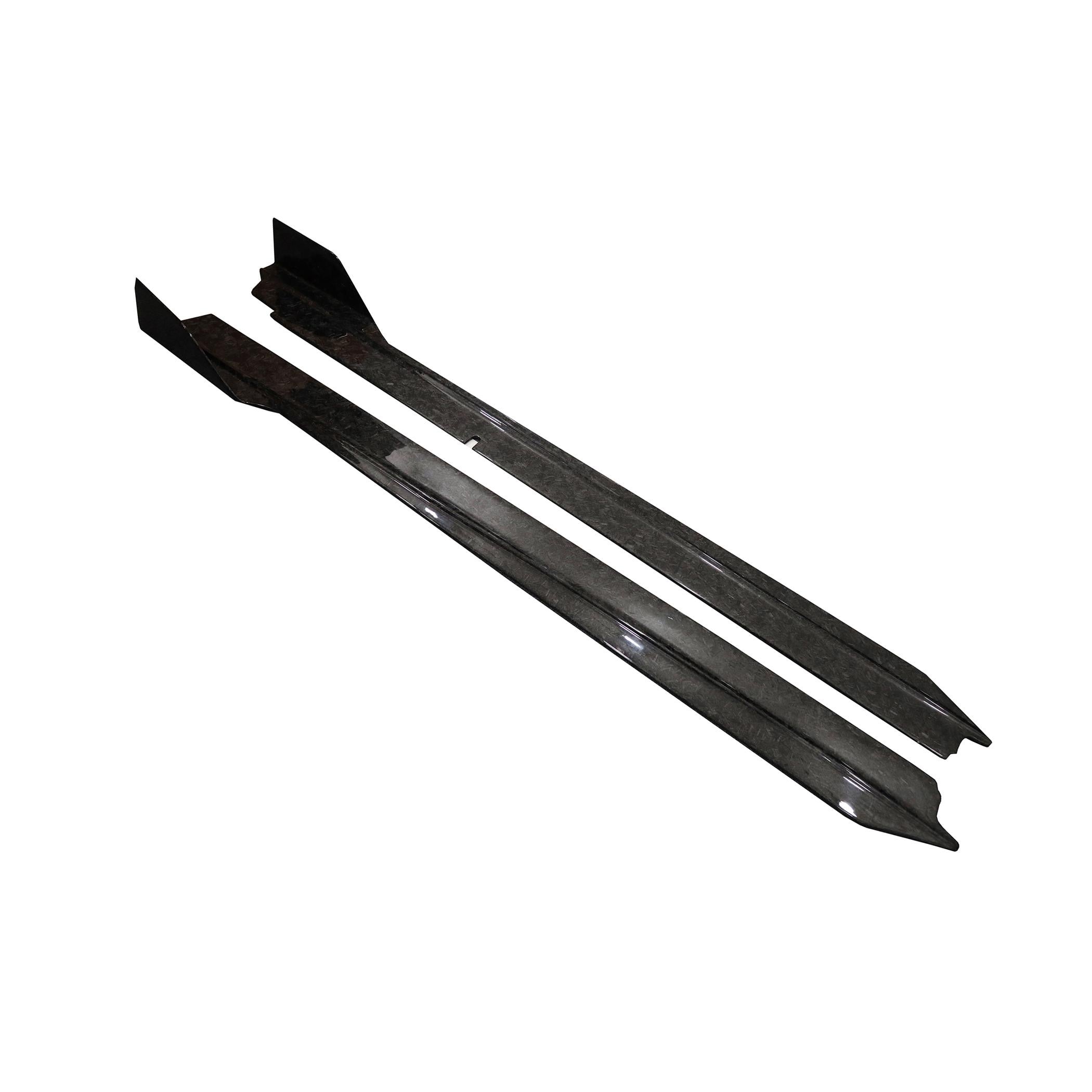 V style Carbon Fiber Side Skirts - Lamborghini Huracan / Tecnica