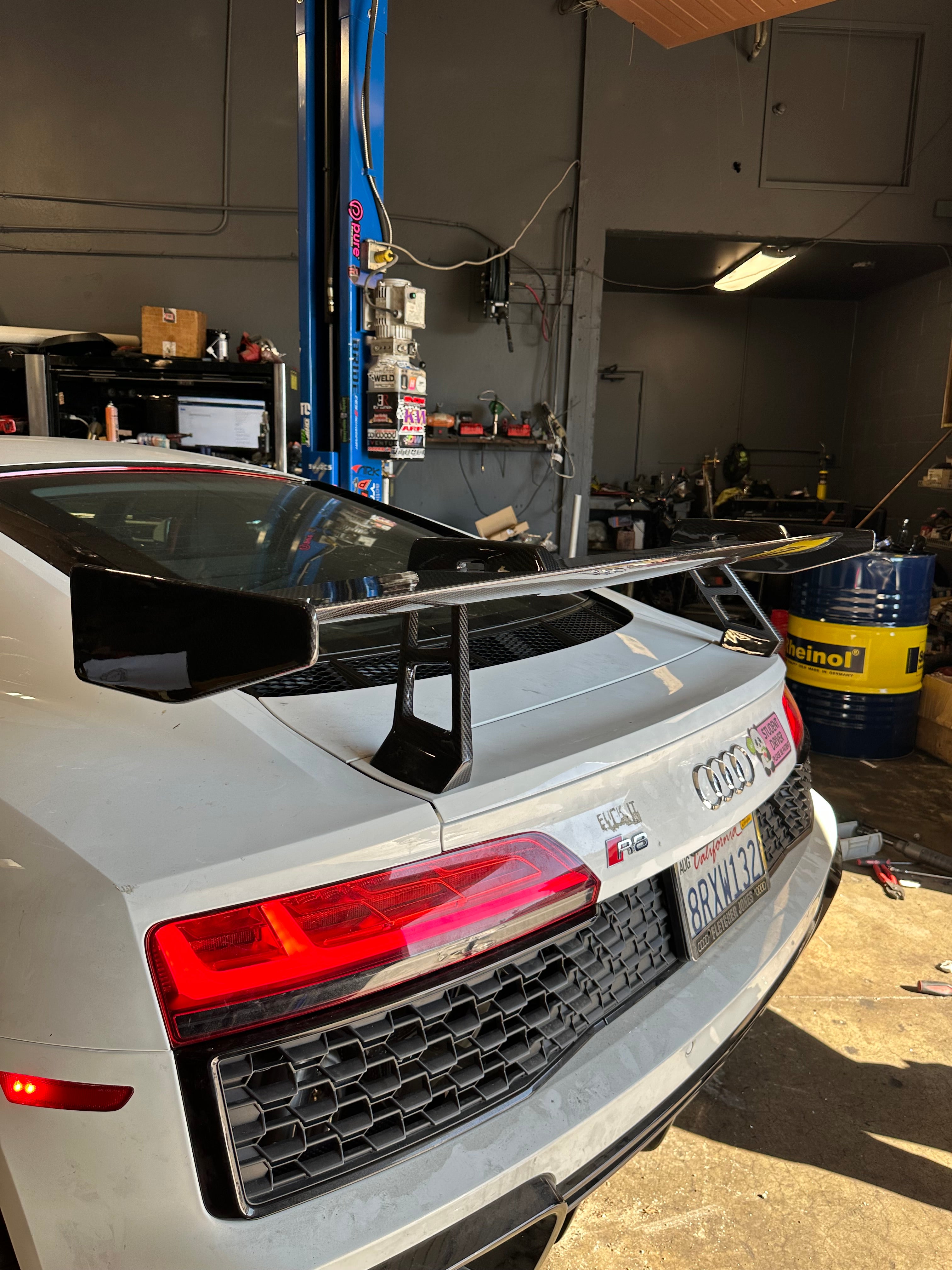 prepreg Carbon Fiber Performance Style V2 Rear High Rise Wing - Audi R8 V10 Gen 2