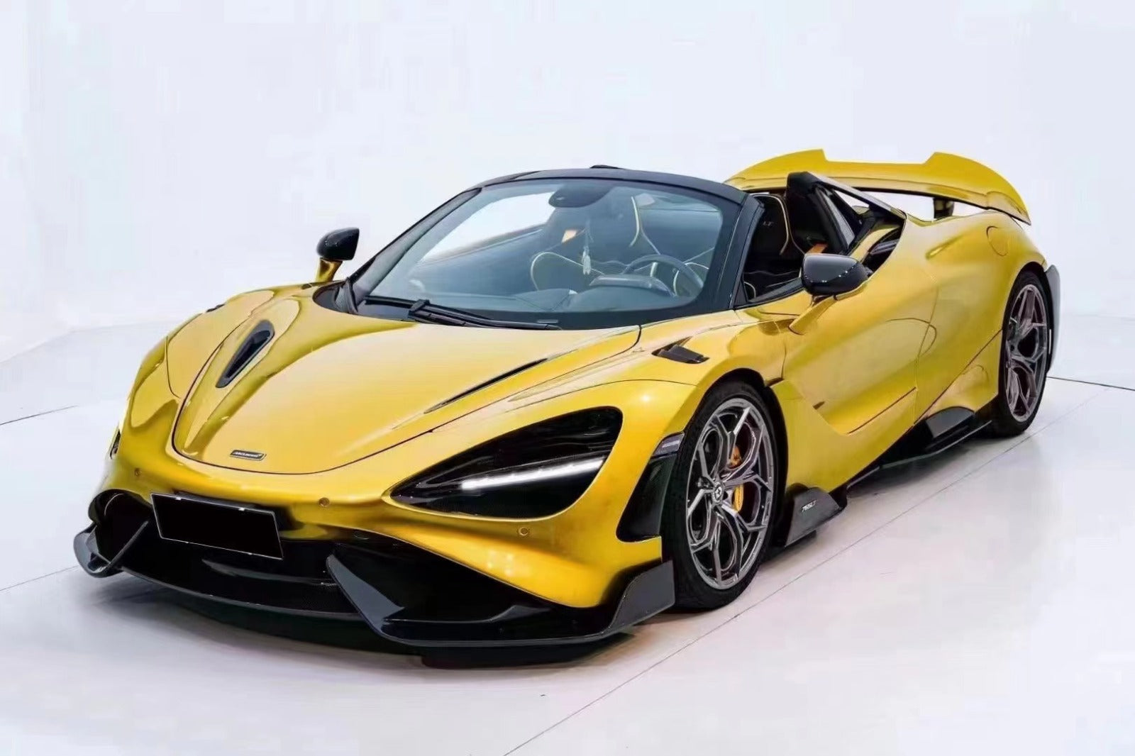 https://www.thecarbonindustries.com › products › 765lt-conversion-full-body-kit-mclaren-720s