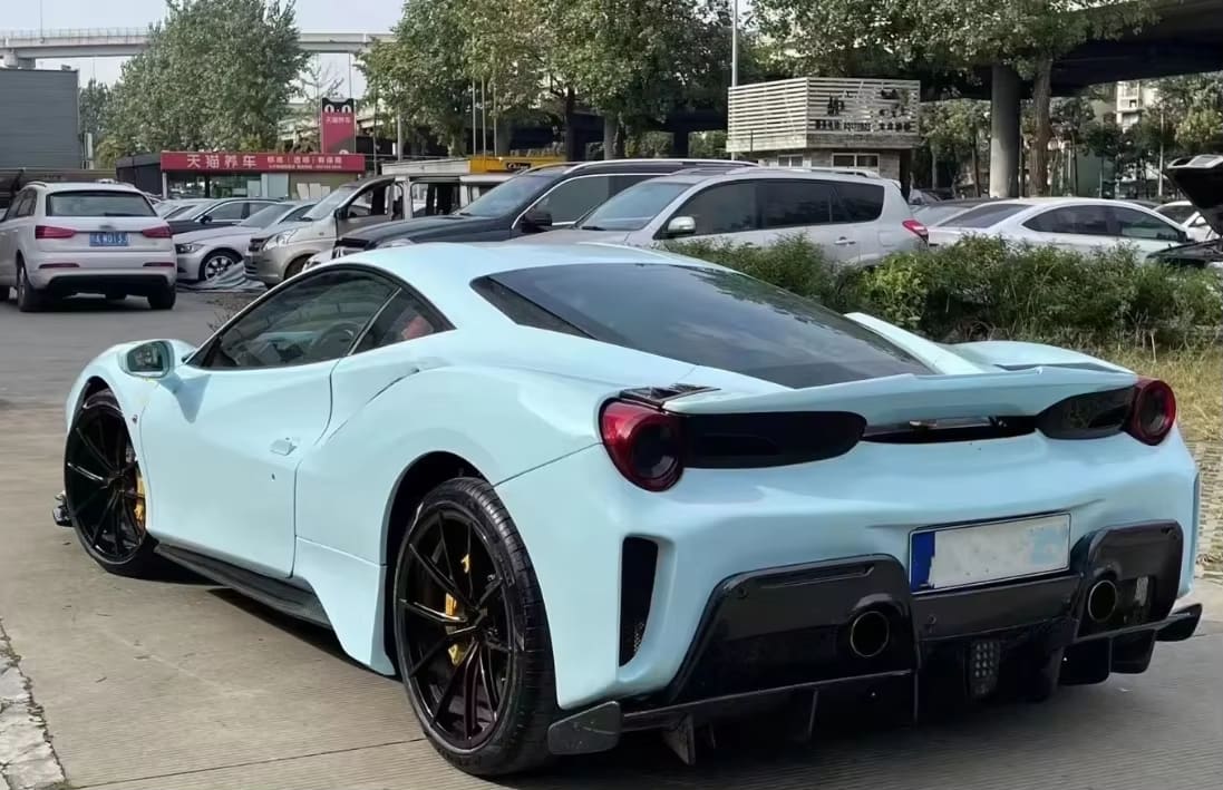 488 Pista Style Carbon Fiber Full Conversion Kit - Ferrari 488