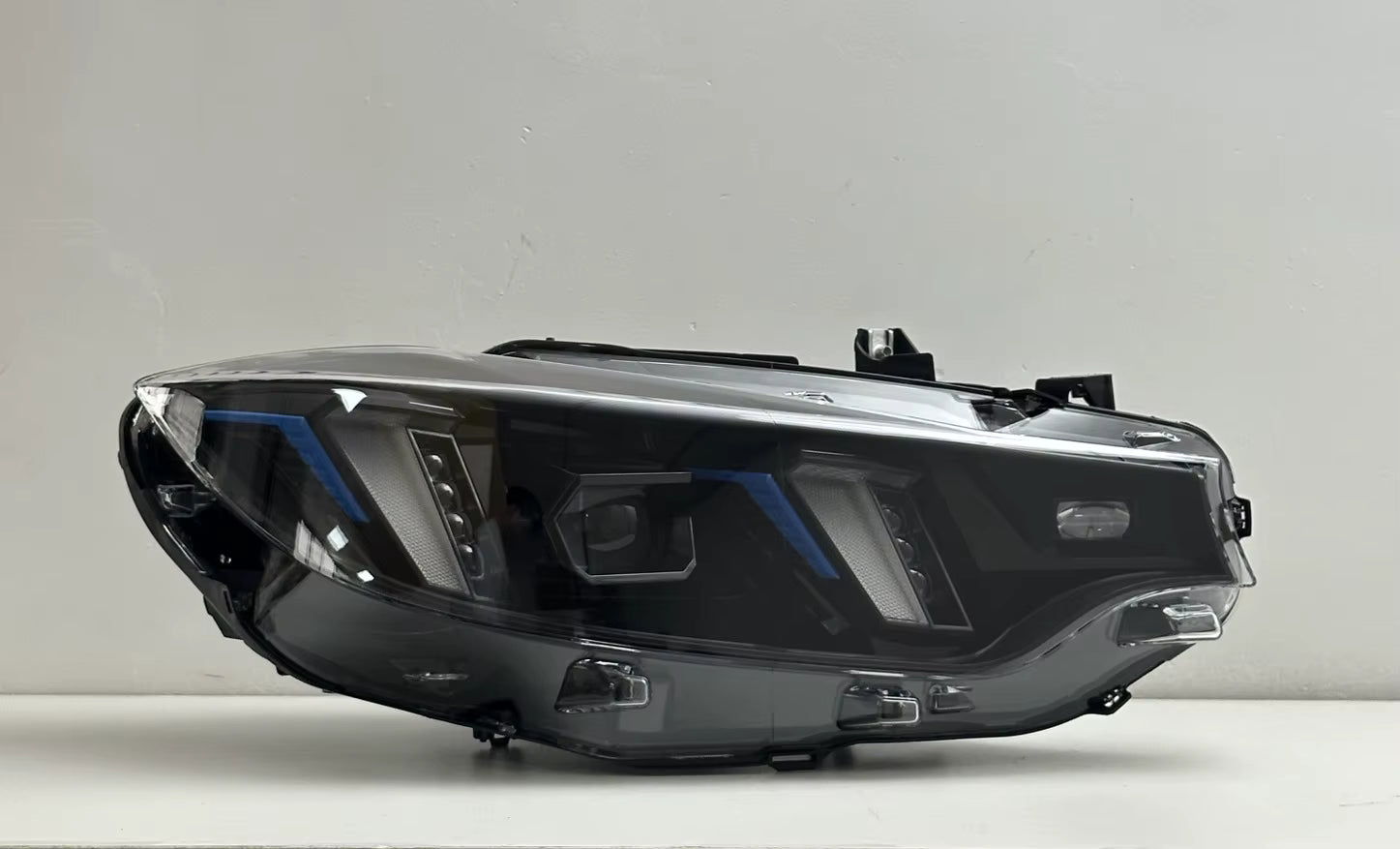 LED Switchable Yellow/White Snake Eye Style Headlights Replacement Set - BMW 4 Series F32 M3 F80 M4 F82 Headlights 2013-2019