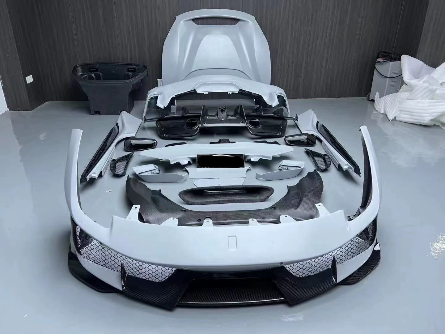 488 Pista Style Carbon Fiber Full Conversion Kit - Ferrari 488