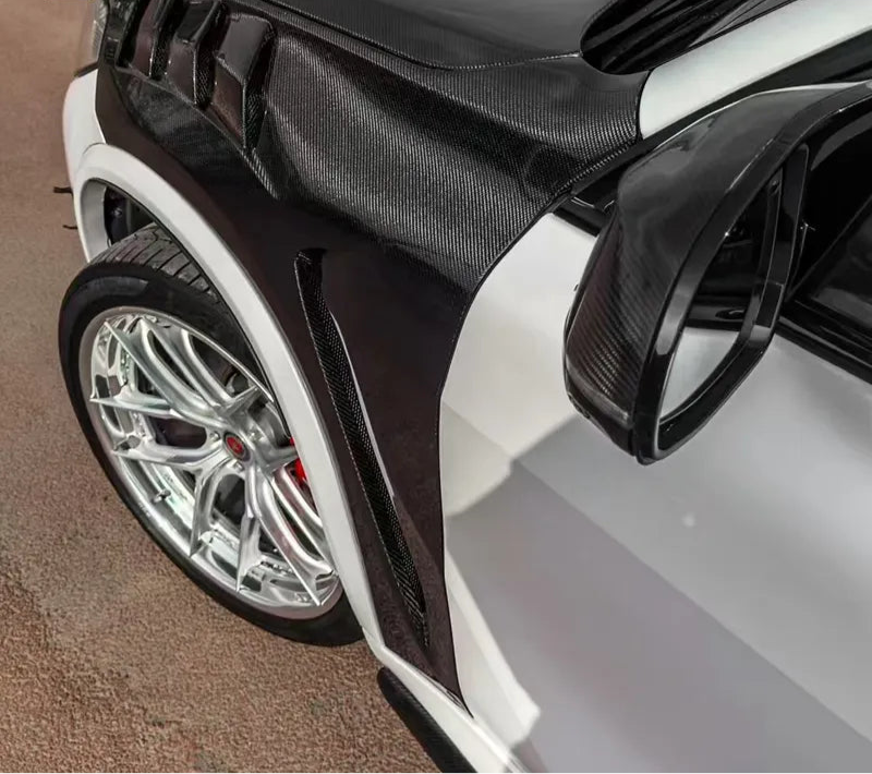 Carbon Fiber Vented Side Fender Set - BMW X5 G05 X5M F95