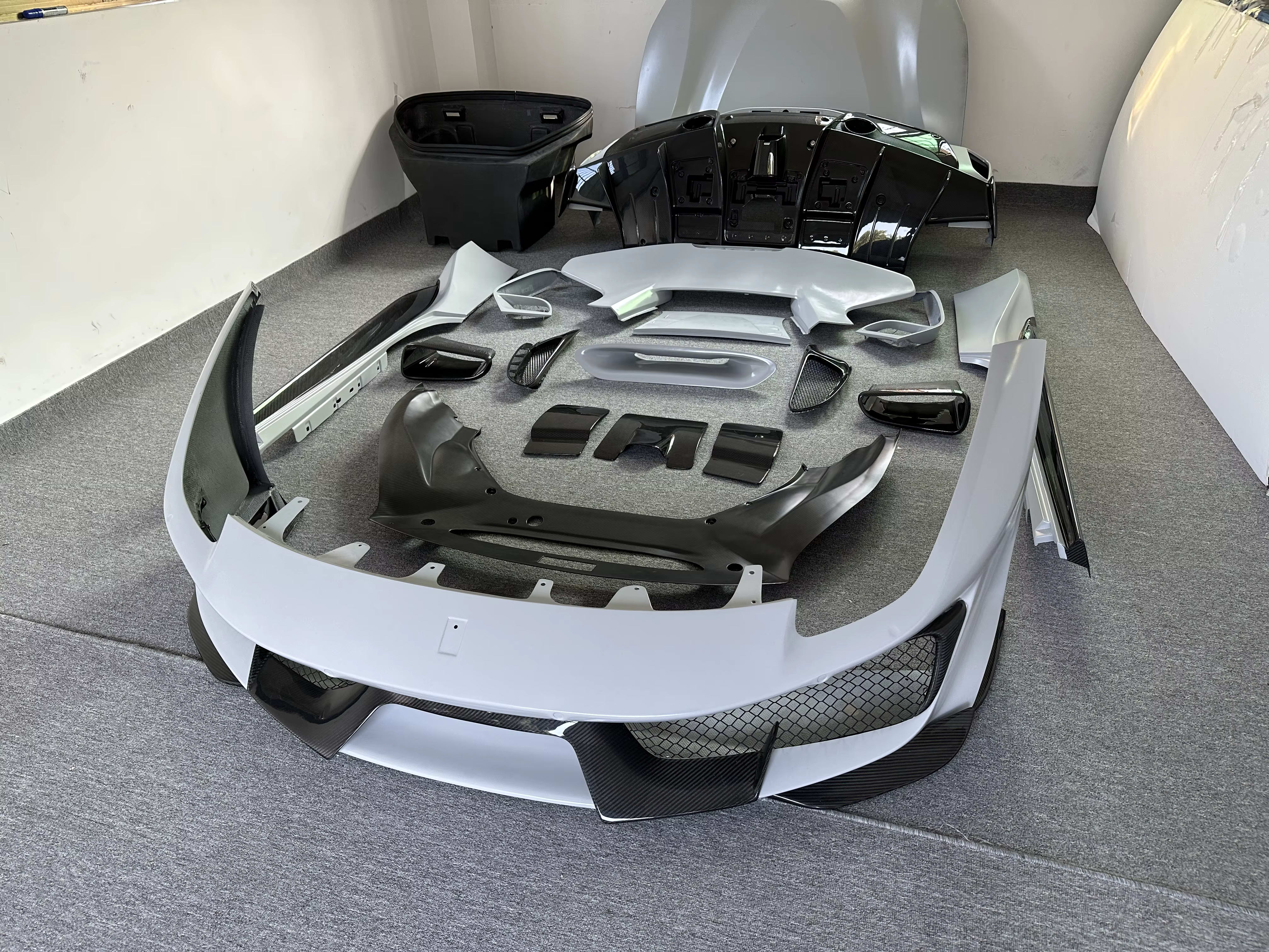 488 Pista Style Carbon Fiber Full Conversion Kit - Ferrari 488