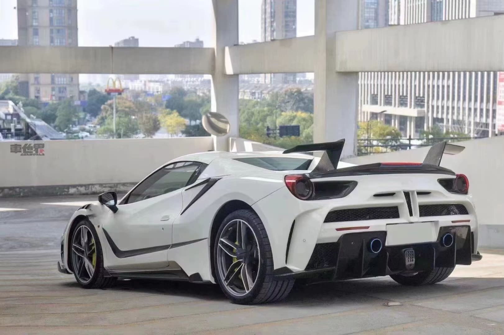 Carbon Fiber Rear Aero Wing - Ferrari 488