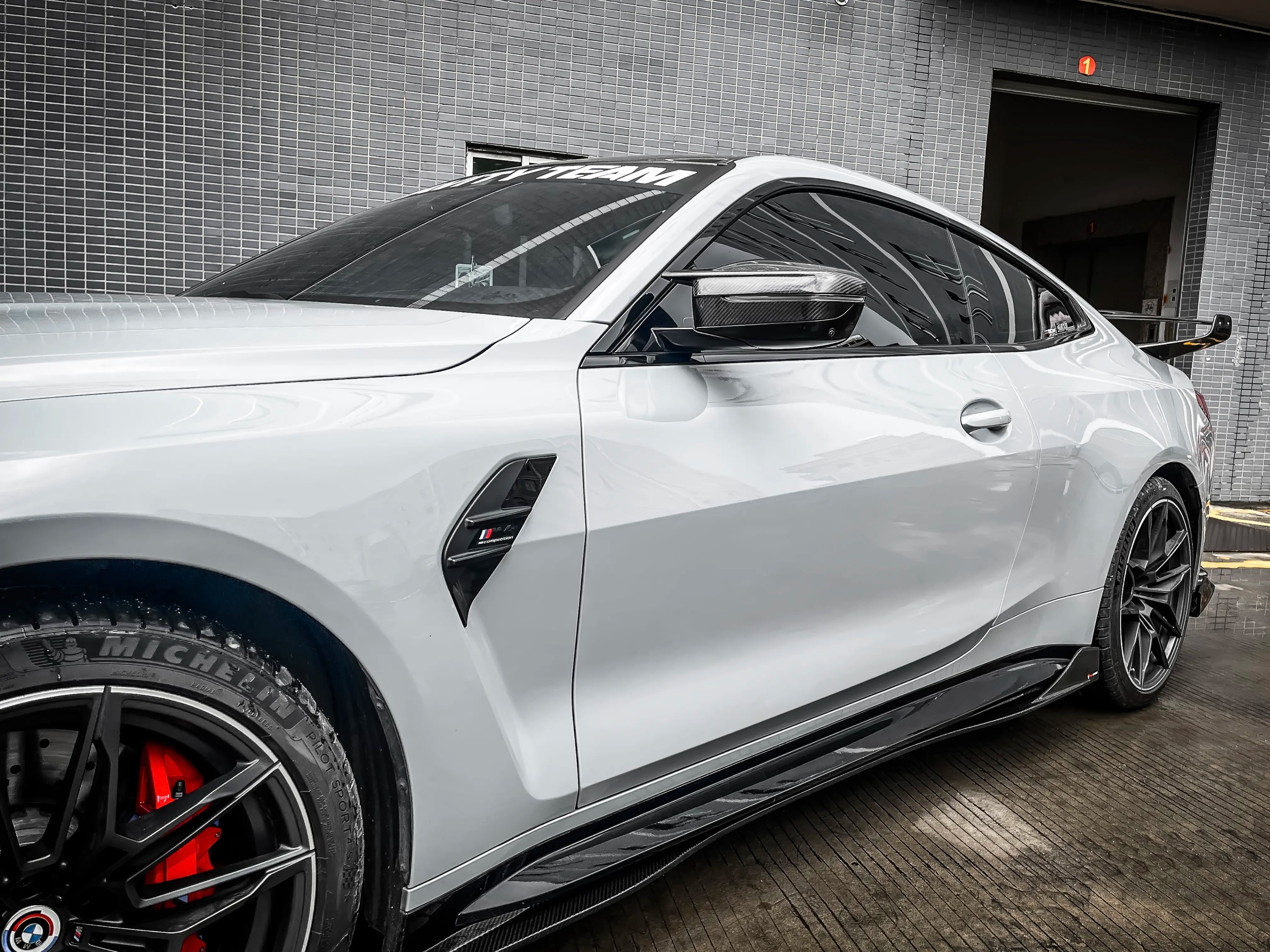 Prepreg Carbon Fiber TK Finned Side Skirts - BMW M3 G80 M4 G82
