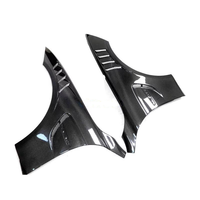 Carbon Fiber Vented Fender V3 - BMW F82 M4