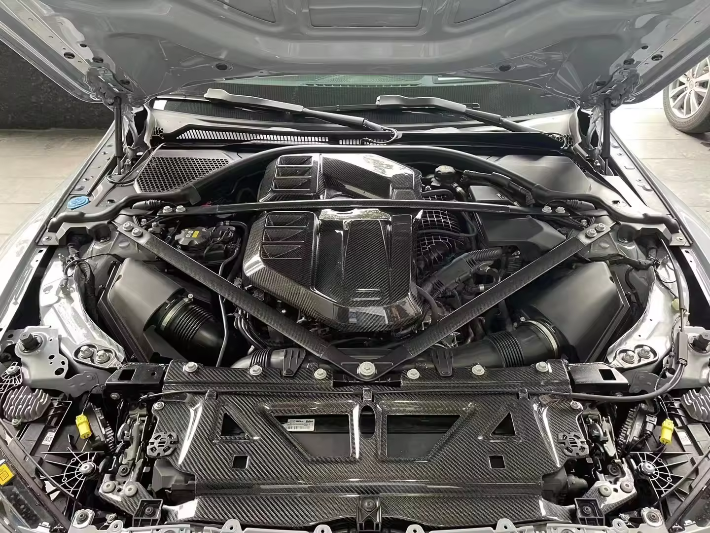 Carbon Fiber Engine Cover - BMW G80 M3 & G82 / G83 M4