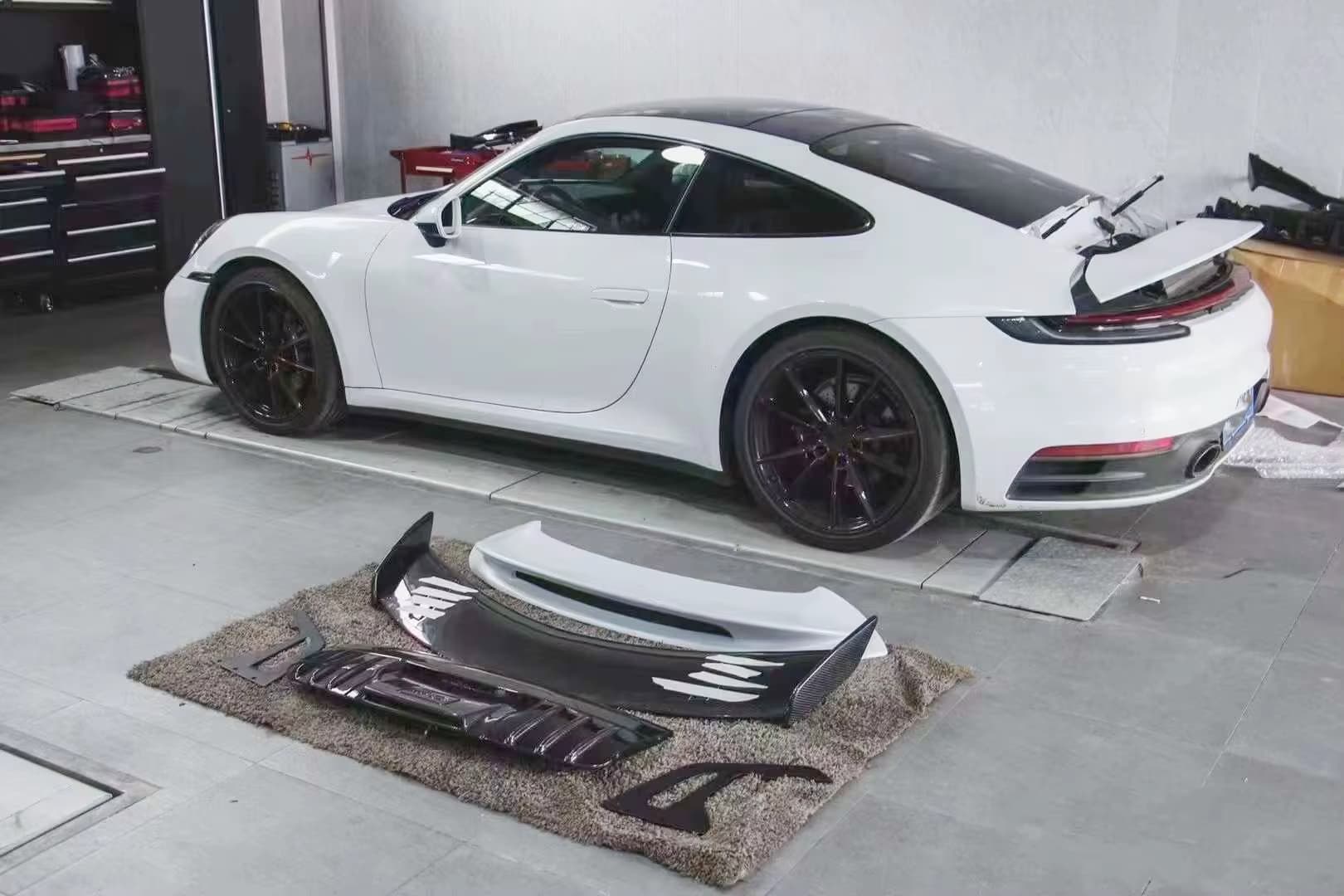 GT3 Style Wing Dry Carbon Fiber - Porsche 911 992 Carrera