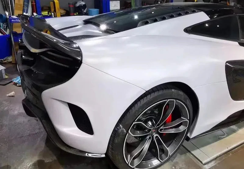 https://www.thecarbonindustries.com › products › 675lt-conversion-body-kit-mclaren-mp4-12c-650s