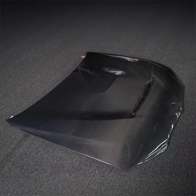 GTS Style Carbon Fiber Hood - BMW G20