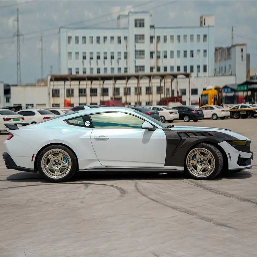 Carbon Fiber Vented Fenders - Ford Mustang S650 GTD 2024