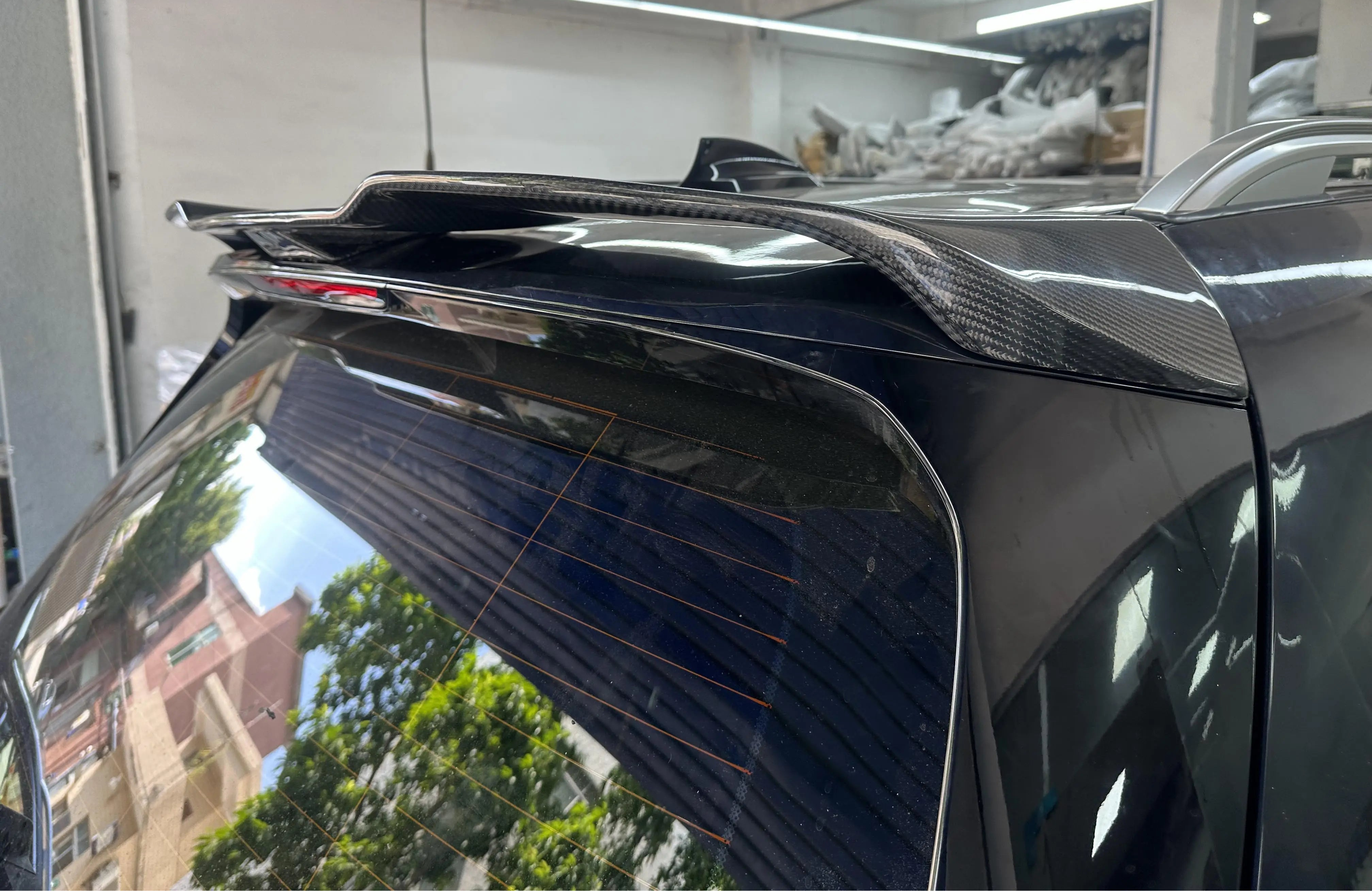Carbon Fiber Rear Roof Spoiler V2 -  BMW X7 G07
