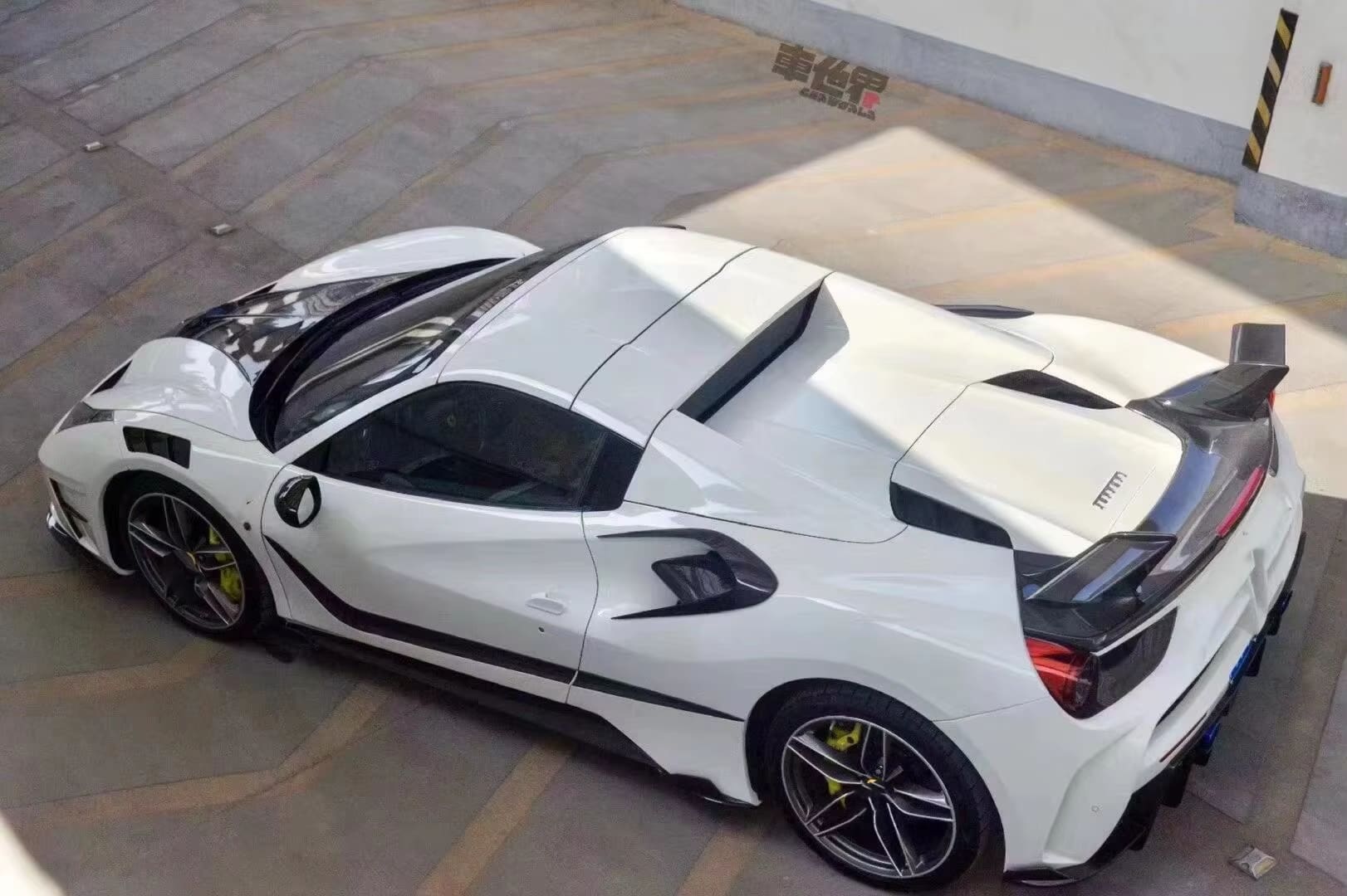 Carbon Fiber Rear Aero Wing - Ferrari 488