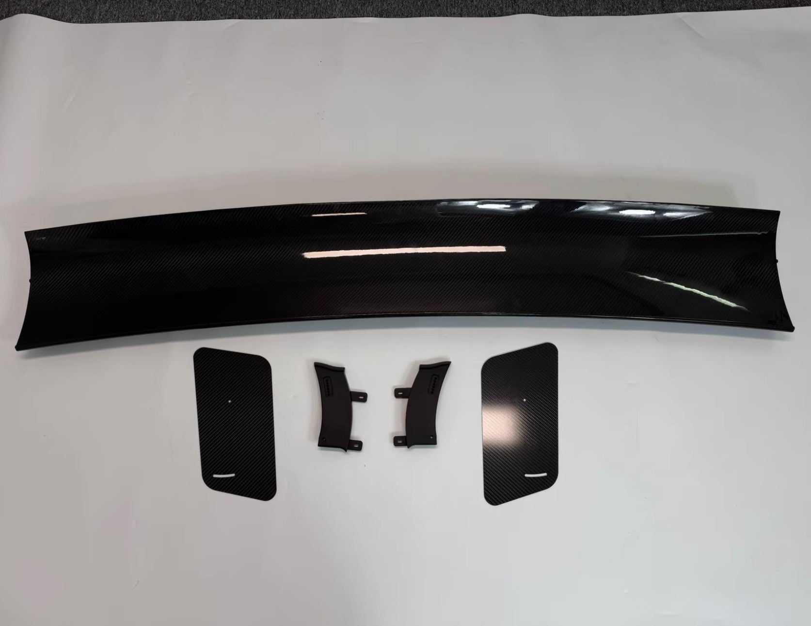Dry Carbon Fiber V Style Spoiler Wing - Porsche 911 991 GT3