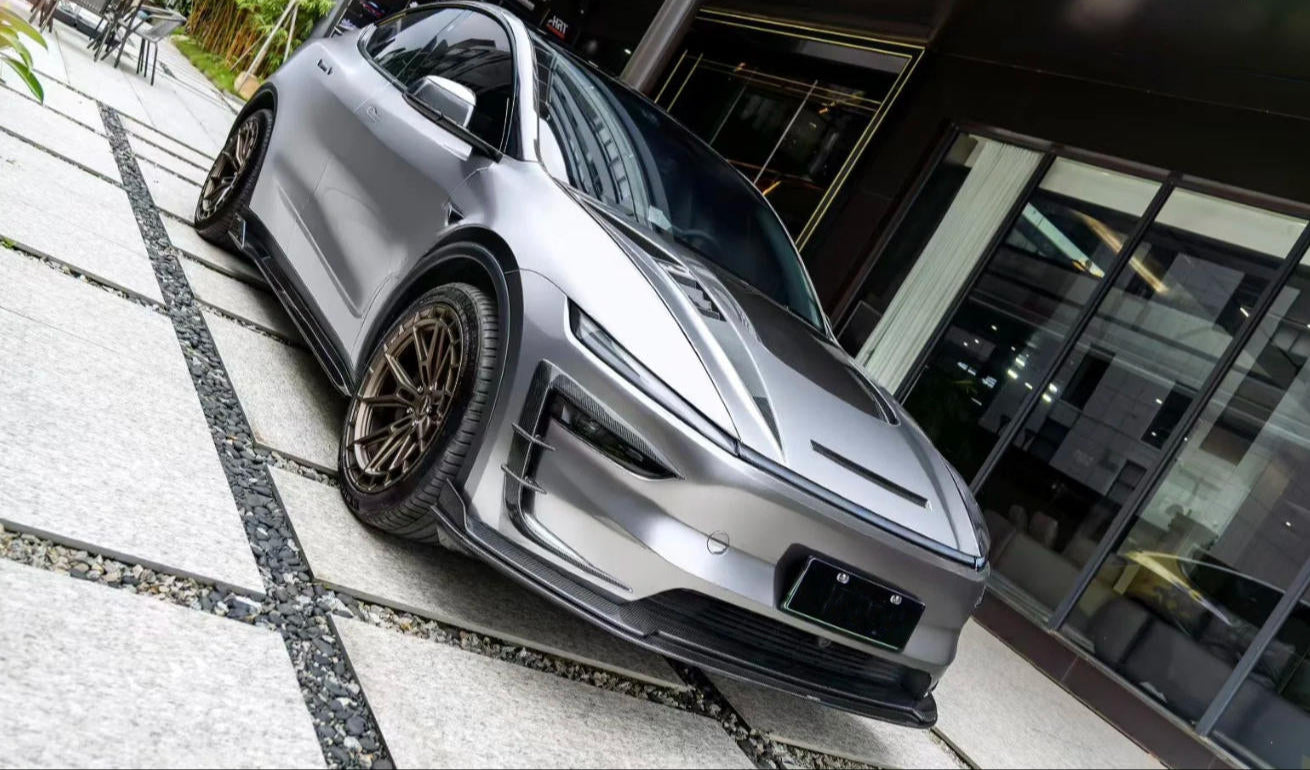 Dry Carbon Fiber Front Bumper Canards - Tesla Model Y Juniper 2025