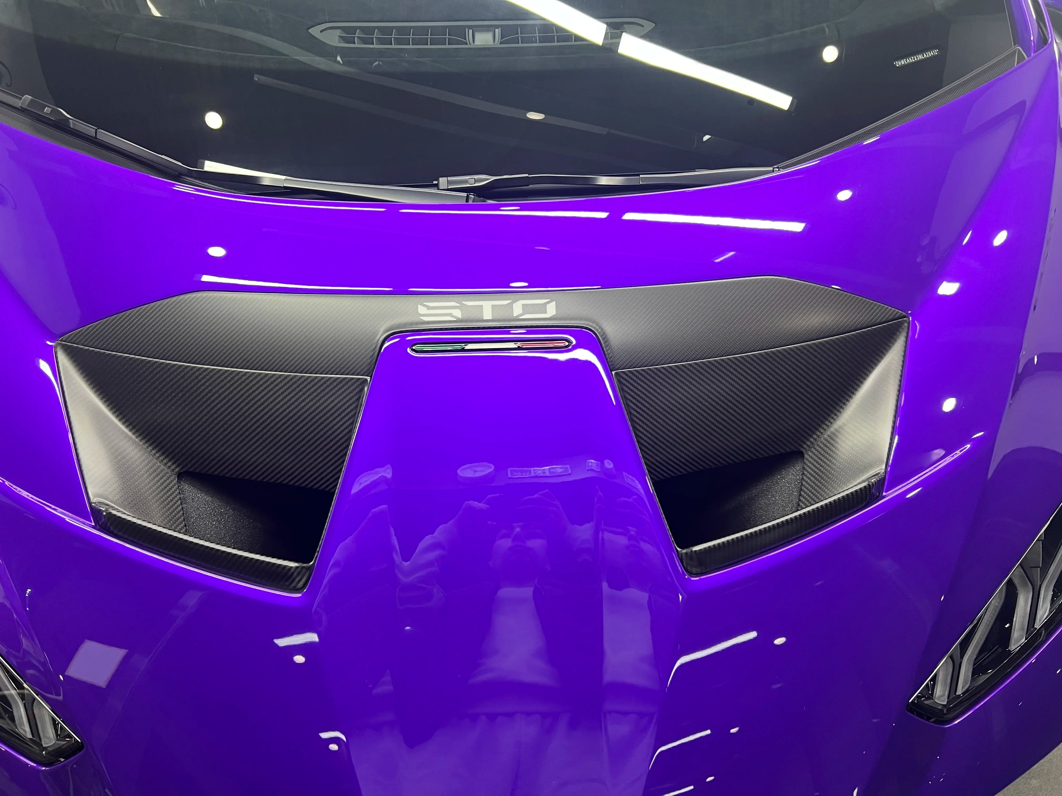 Dry Carbon Fiber Hood Vents - Lamborghini Huracan STO