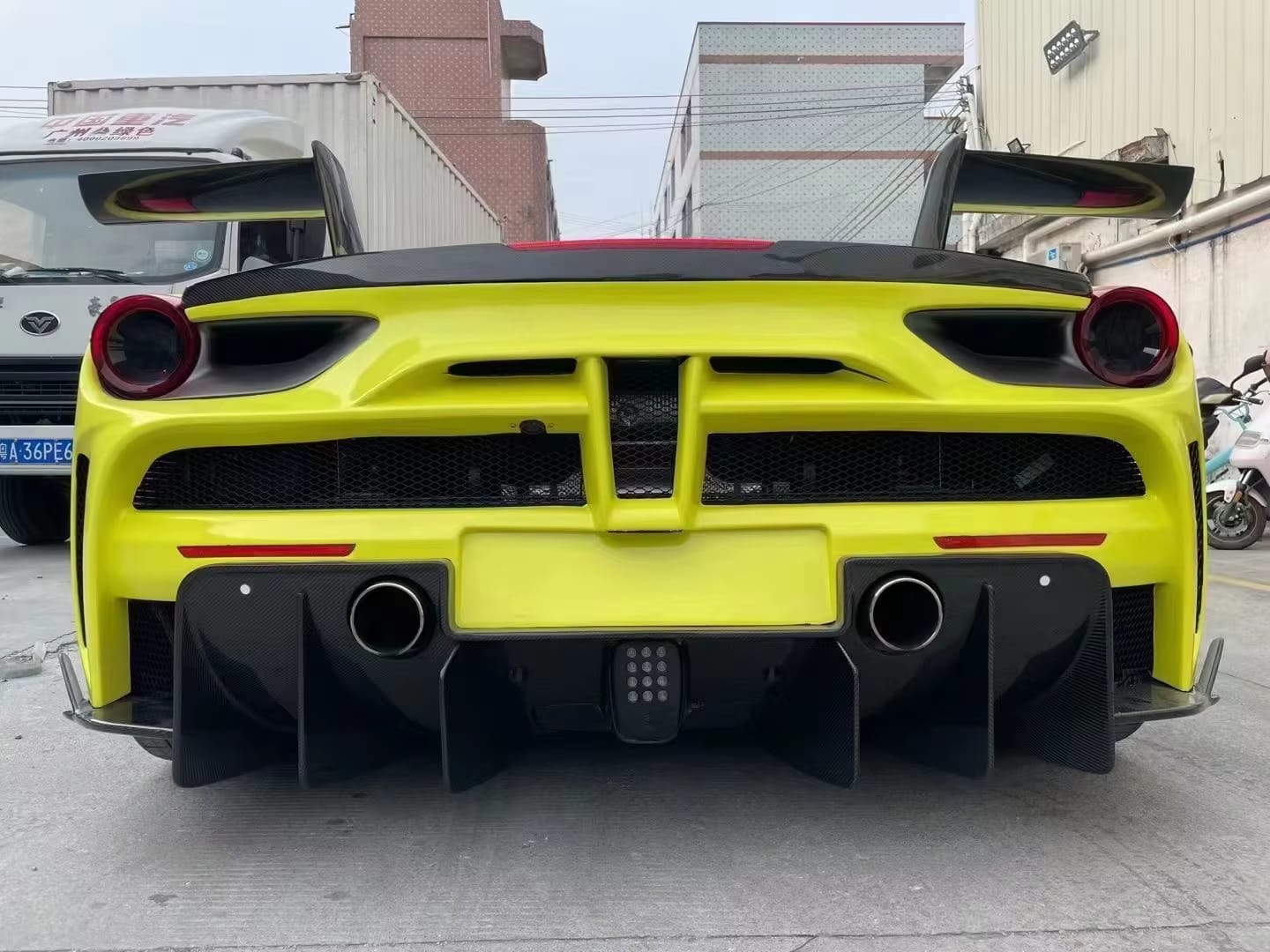 Carbon Fiber M Style Aerodynamic Full Body Kit - Ferrari 488 GTB 2015-2018