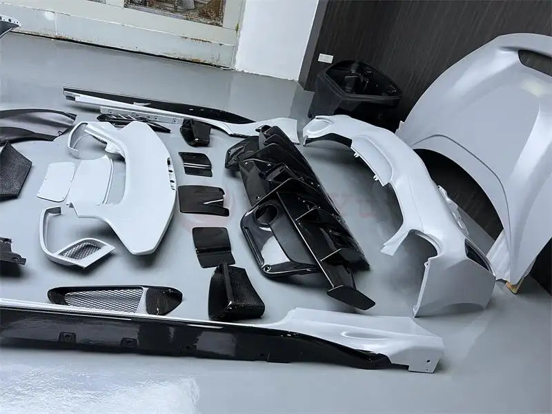 488 Pista Style Carbon Fiber Full Conversion Kit - Ferrari 488