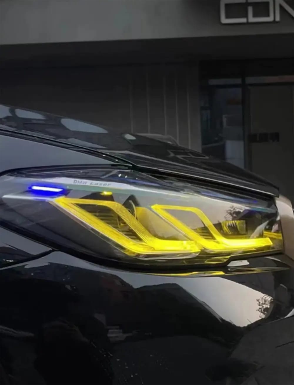 CSL Yellow LED Headlight DRL - BMW F90 G30 M5 / 5 series LCI 2021-2023