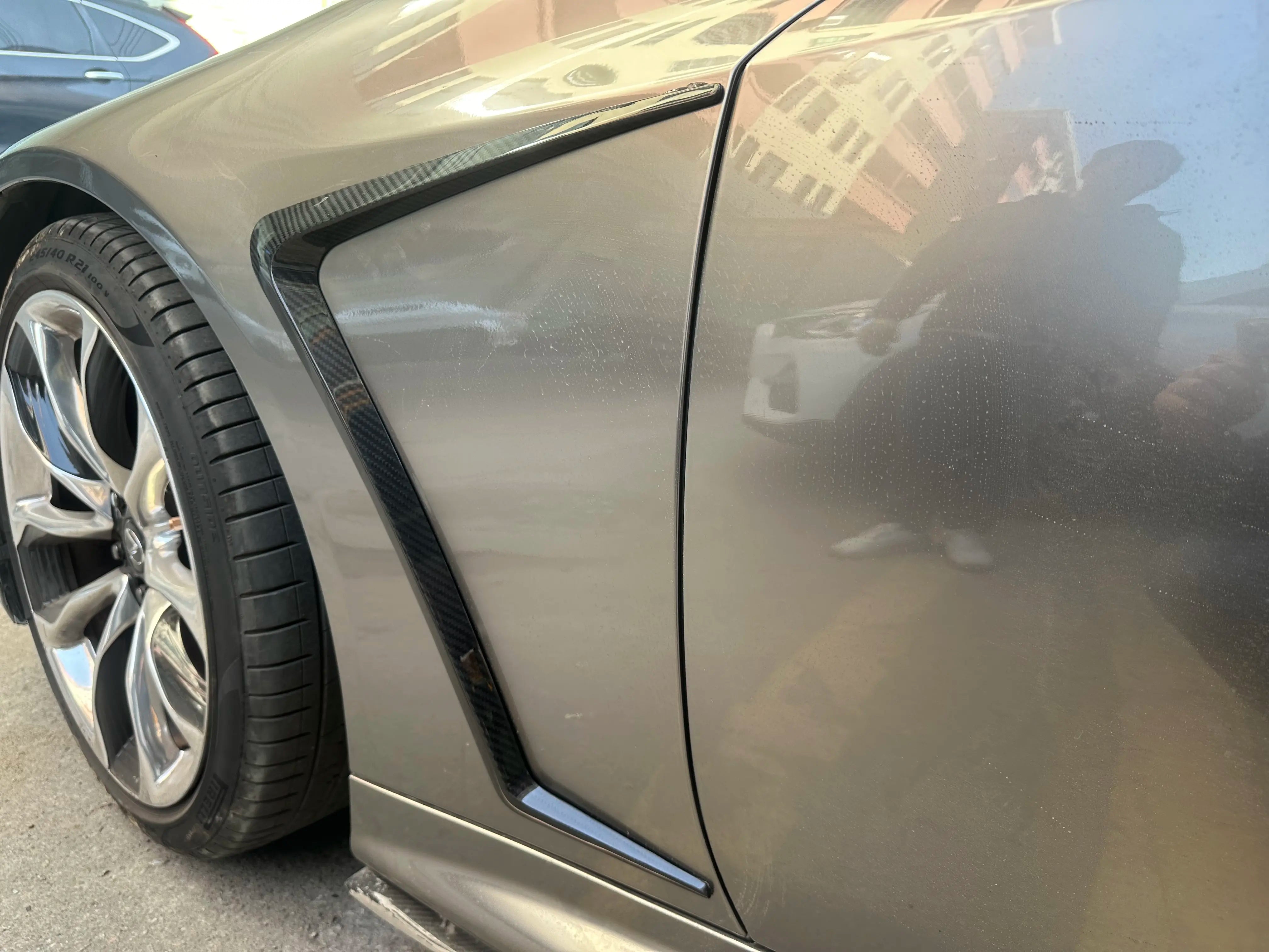 prepreg Carbon Fiber Side Fender Canards Trim - Lexus LC500 LC500H