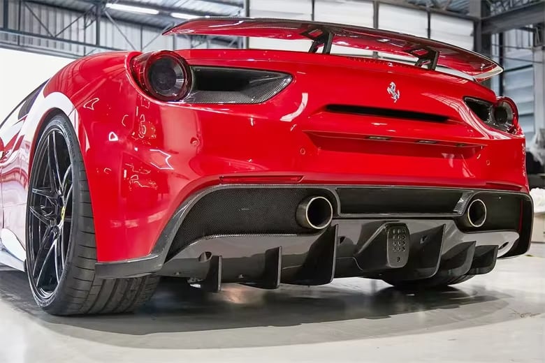 N style Carbon Fiber Rear Diffuser - Ferrari 488/  GTB / Spyder