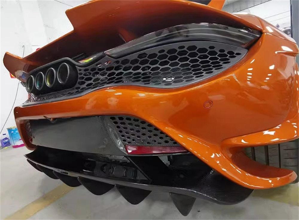 765LT Conversion Full Carbon Fiber Body Kit - McLaren 720s