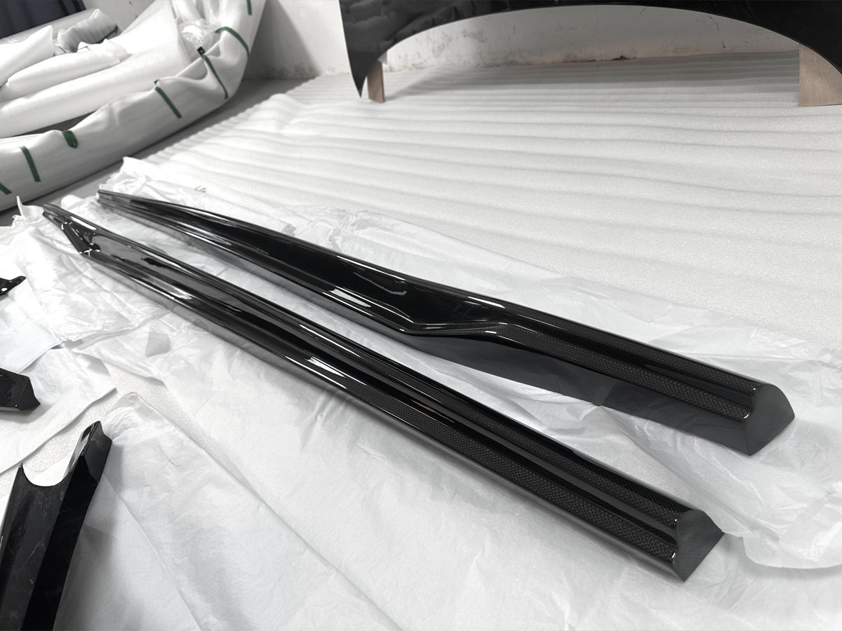 Carbon Fiber N Style Side Skirts - Ferrari 812 Superfast