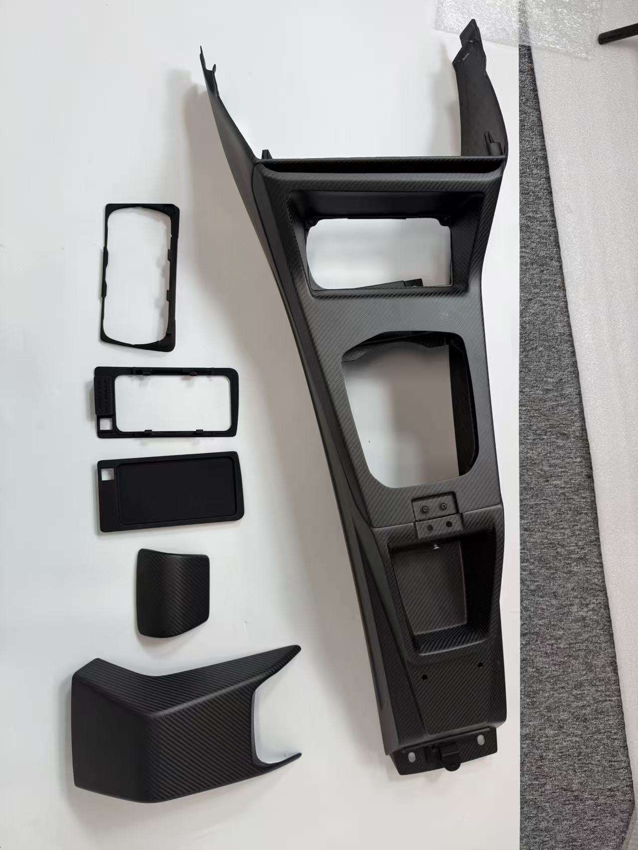 Carbon Fiber Center Console CSL Control Panel - BMW G87 M2/G80 M3/G82 M4 CSL Central Control