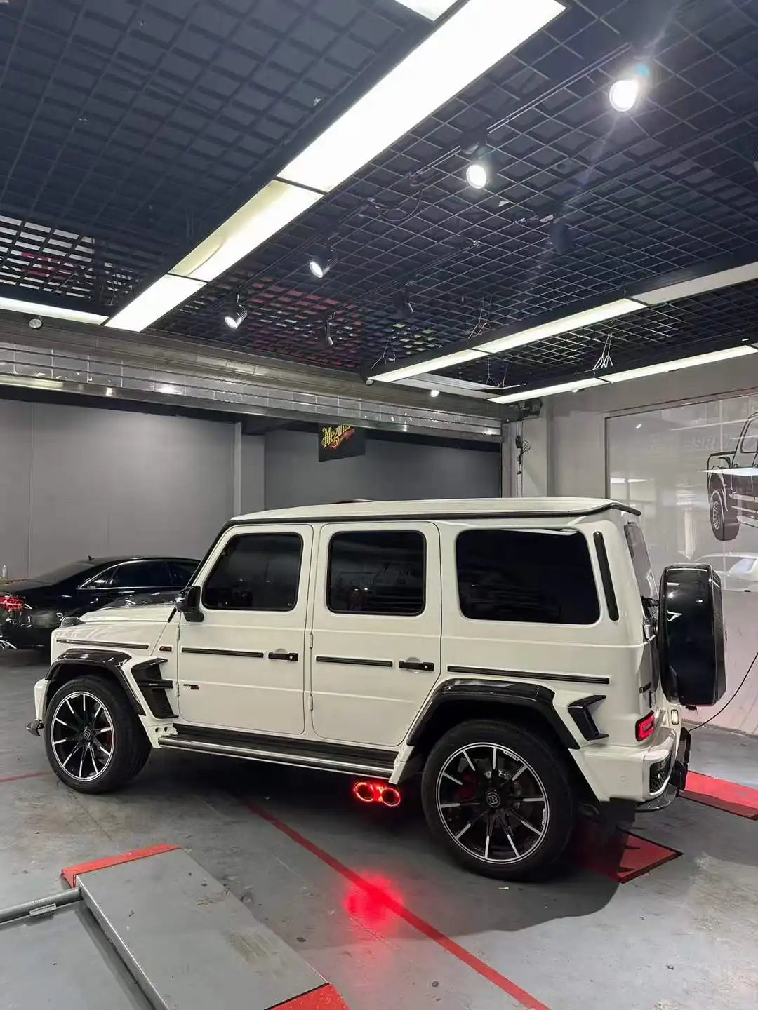 Carbon Fiber B Style G900 Rocket Aerodynamic Body Kit - Mercedes-Benz G-CLASS W464