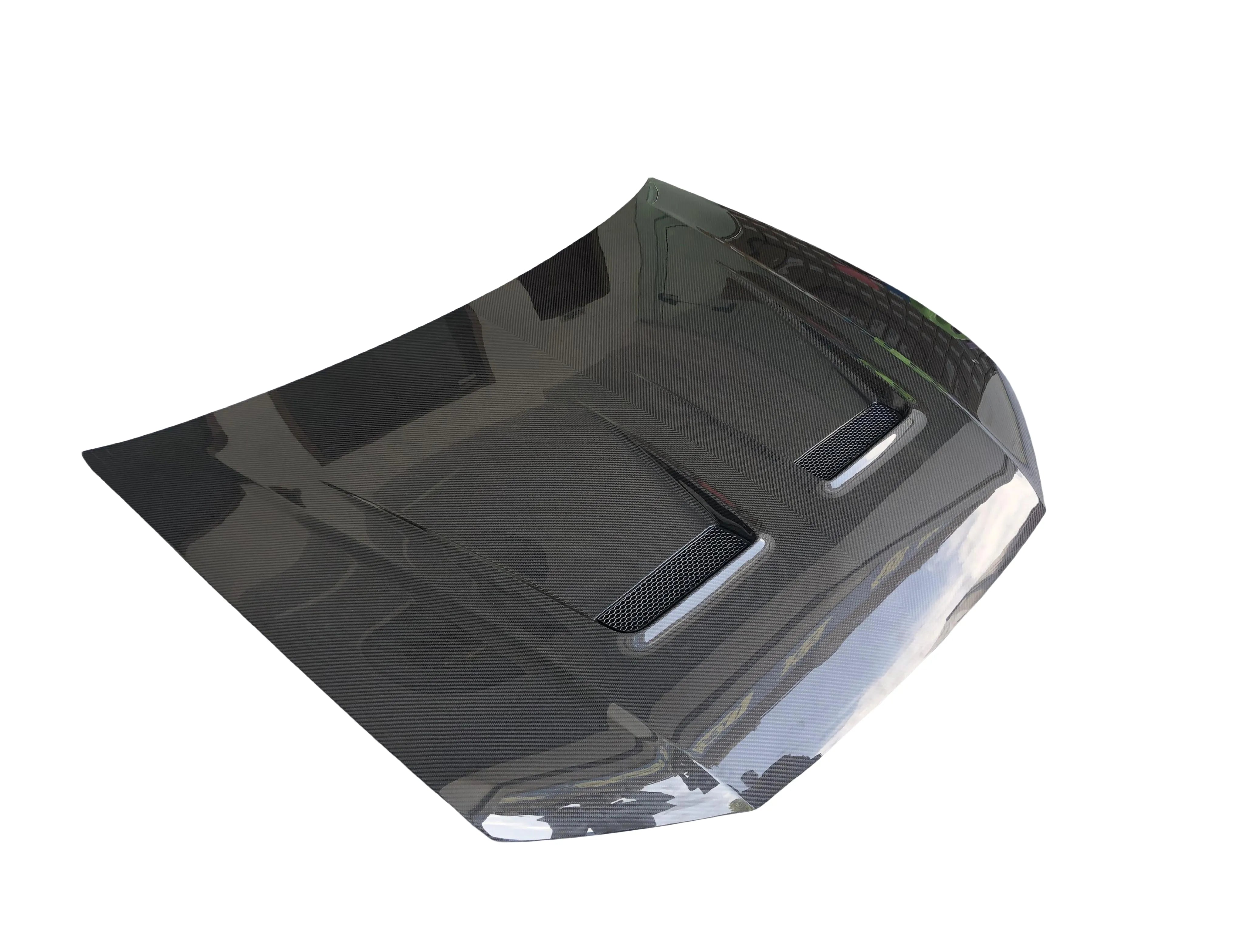 Prepreg Carbon Fiber Vented Hood Bonnet - Audi Q8/ SQ8/ RSQ8 2018-2022