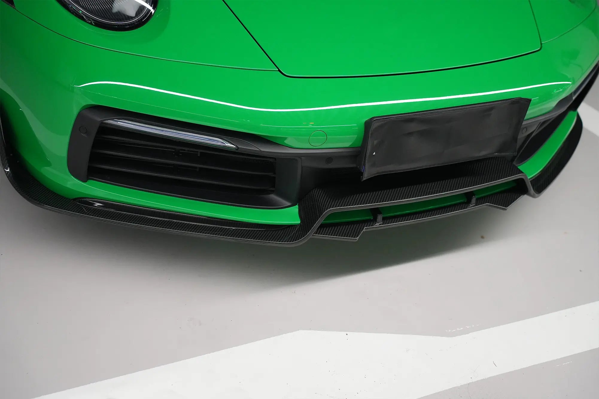 Prepreg Carbon Fiber Front Splitter lip V1 - Porsche 911 Carrera S/T/4/4S/Targa 4/ Targa 4S/GTS 2019-2023