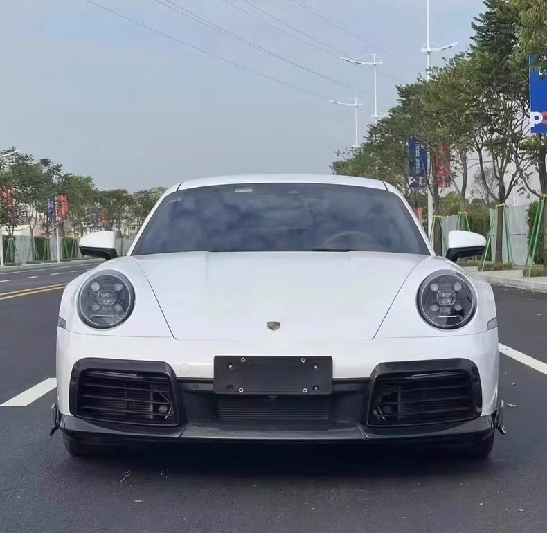 Dry Carbon Fiber B Style Aero Body Kit - Porsche 992 911 2019-2023