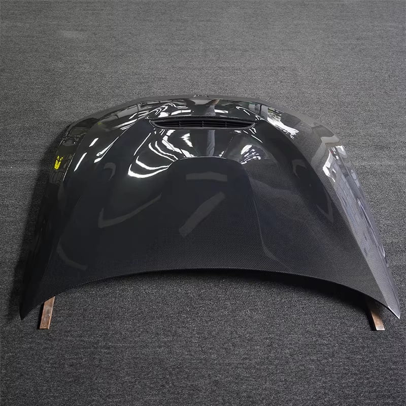 GTS Style Carbon Fiber Hood - BMW G20