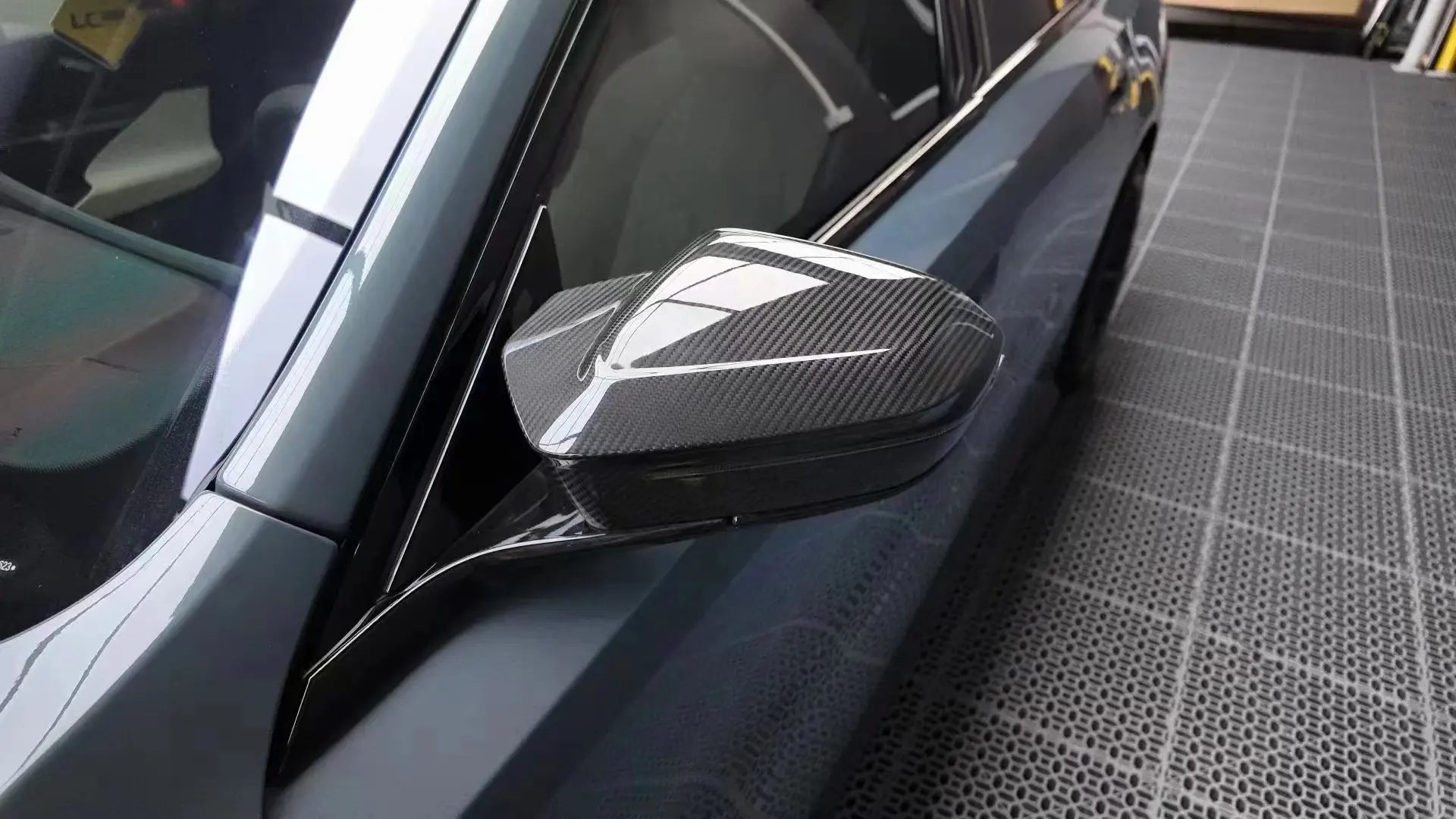 Dry Carbon Fiber MP Aero Body Kit - BMW  5 Series G60