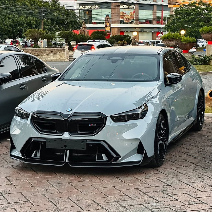 Prepreg Carbon Fiber MP Style Aero Body Kit - BMW G90/ G99 M5 2025+