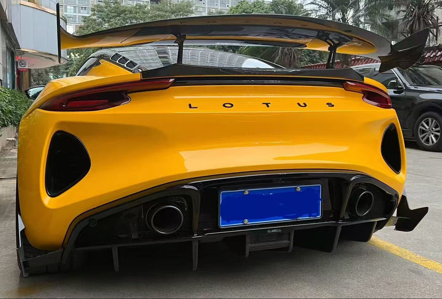 Dry Carbon Fiber MT Style Rear Spoiler Wing - Lotus Emira 2022-2024