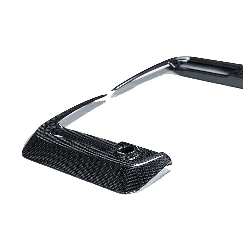 V2 Prepreg Dry Carbon Fiber PT Style Rear Canard Trim - BMW G87