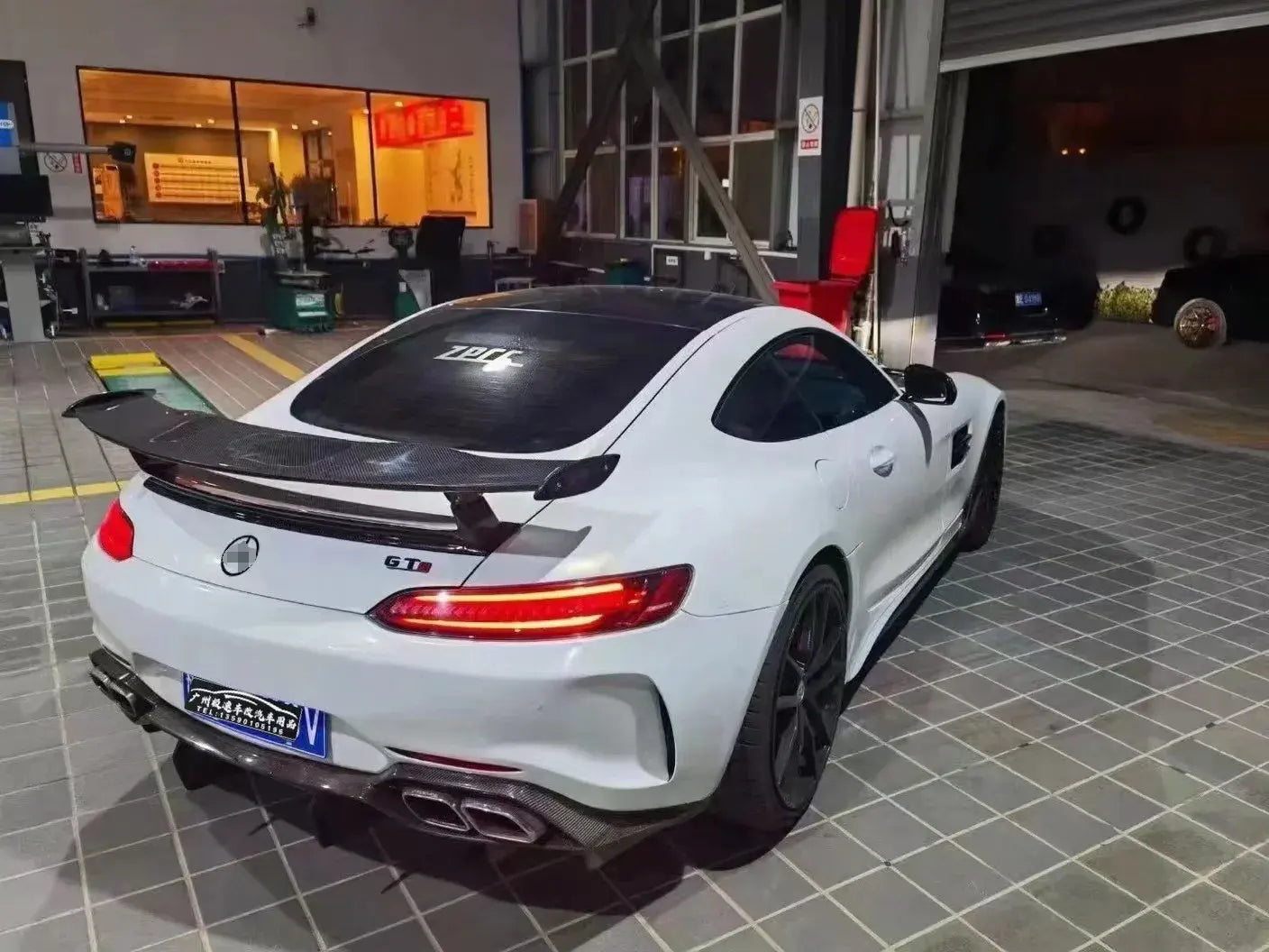 IMP Style Carbon Fiber Rear Bumper W/ Diffuser - Mercedes-Benz AMG GT GTC GTS