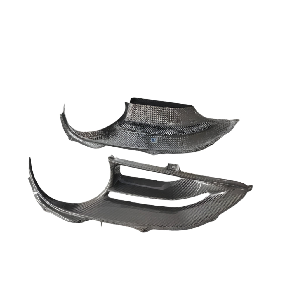 C Style Carbon Fiber Rear Fog Tail Light Surround Cover - 488 GTB Spider