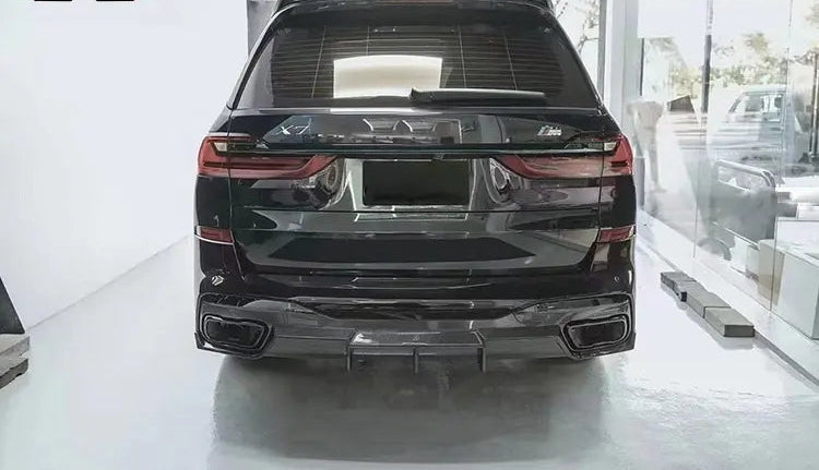 Carbon Fiber FD Style Rear diffuser - BMW X7 G07