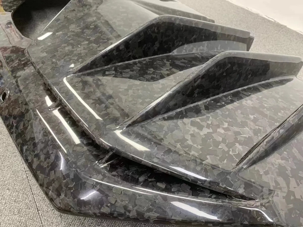 Prepreg Carbon Fiber OEM Style Aerodynamic  Bodykit -  Lamborghini Aventador / S LP740